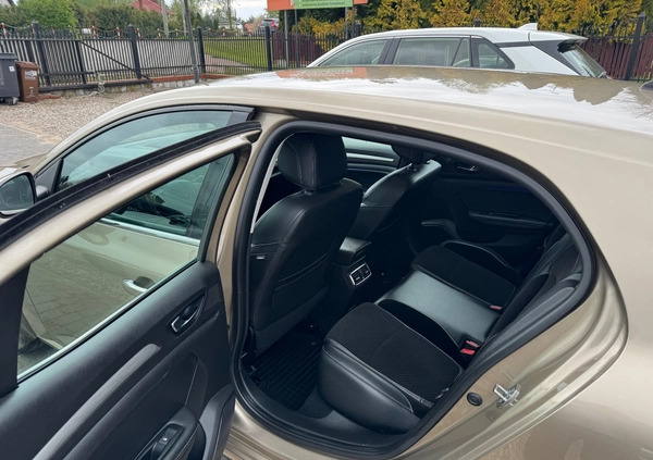 Renault Megane cena 40900 przebieg: 52124, rok produkcji 2016 z Mogilno małe 781